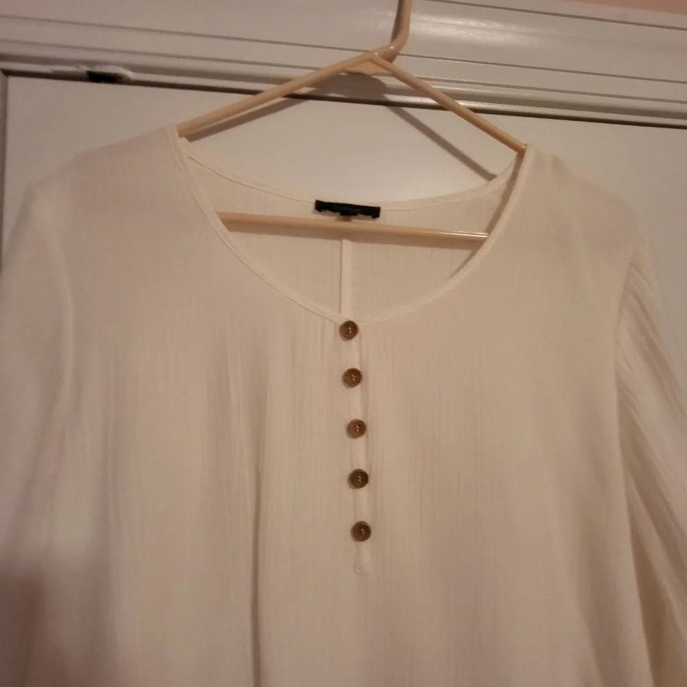 Elegant Cream Long Sleeve Dress - Picture 5 of 6